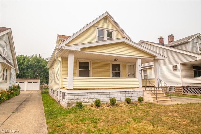 Building Photo - 9105 Bancroft Ave