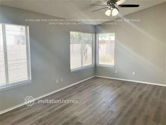 Foto del edificio - 7371 W Greer Ave
