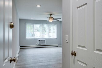 Interior Photo - Arbor Arms Apartments