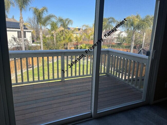 Foto del edificio - Large Pet Friendly Home!