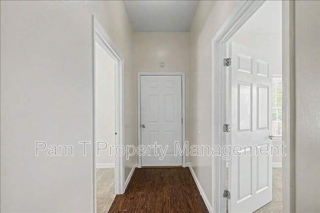 Building Photo - 701 Atlanta St