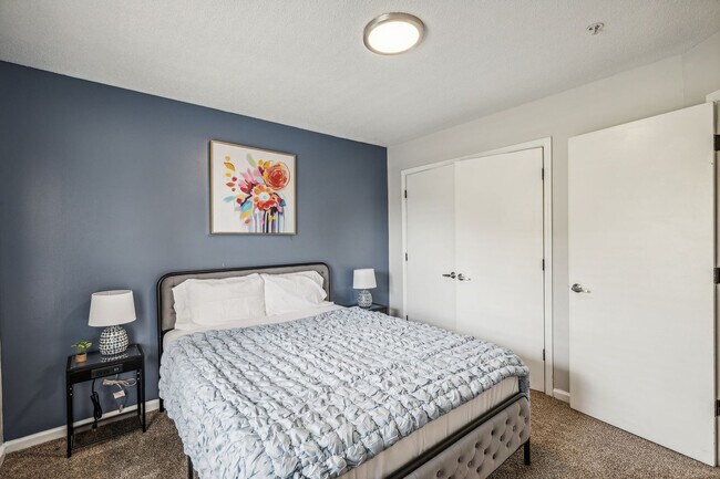 Foto del edificio - 3507 Carlson Bay Ct