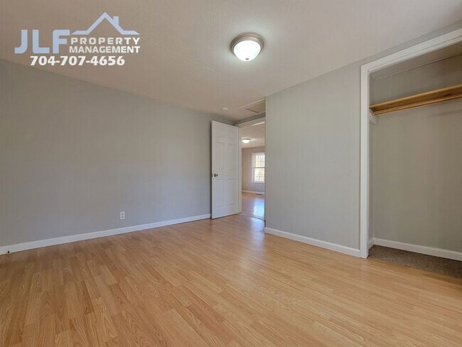 Foto del edificio - Adorable 3/1 Home in Albemarle