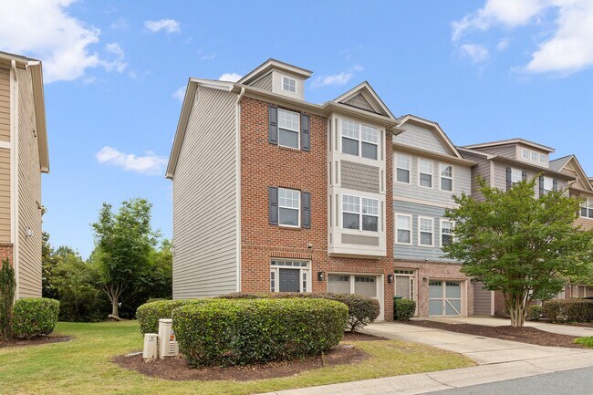 Foto del edificio - 611 Carlton Commons Ln