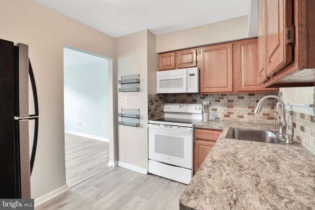 Foto del edificio - 430 Richey Ave