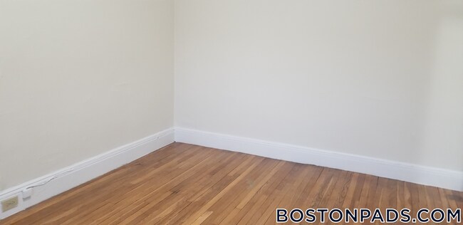 Building Photo - 1175 Boylston St