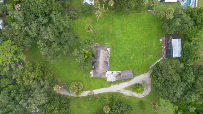 Foto del edificio - 311 SW 17th St