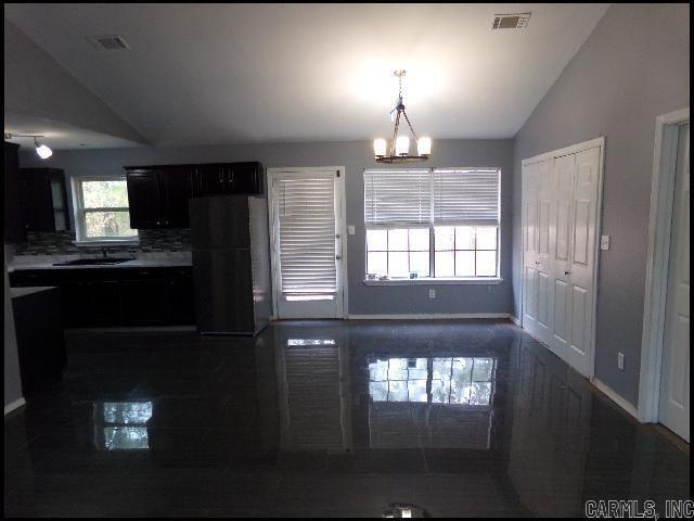 Foto del edificio - 2616 Kady Ln