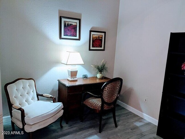 Foto del edificio - 14575 W Mountain View Blvd
