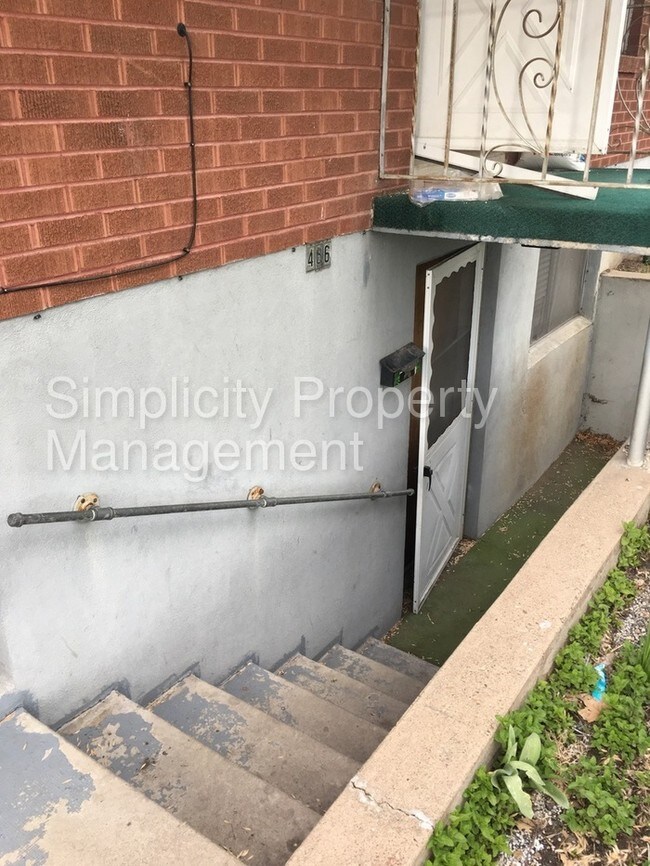 Foto del edificio - 486 38th St