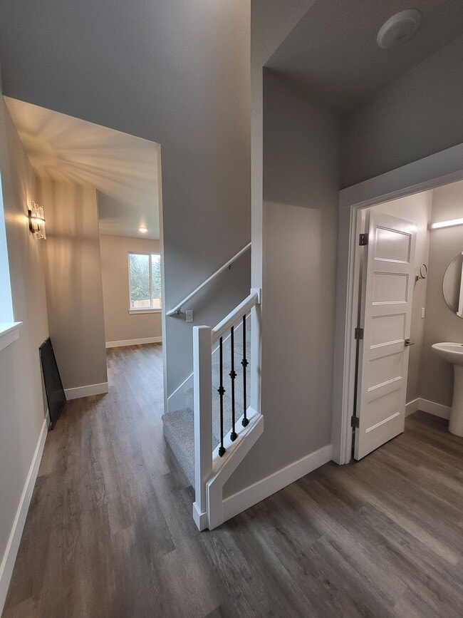 Foto del edificio - 3 Bedroom 2.5 Bath Home in Winlock