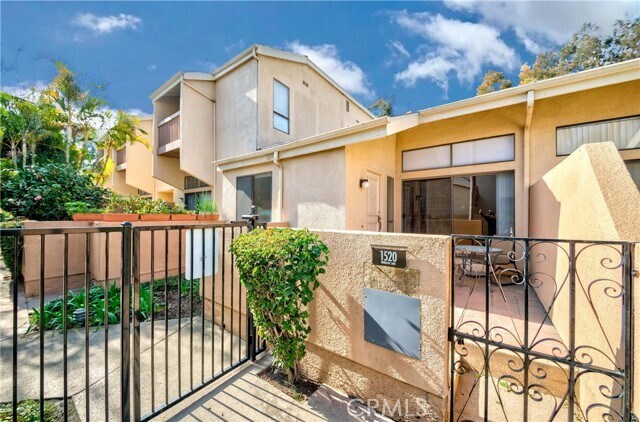 Building Photo - 1520 Windsor Ln