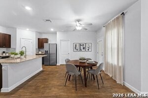 Building Photo - 829 Margay Lp