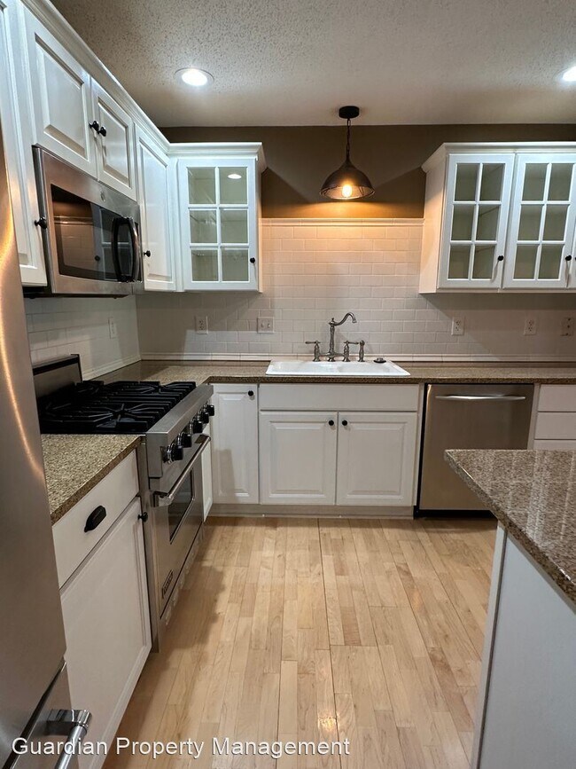 Foto del edificio - 2 br, 2 bath House - 625 Wesley Commons Dr...