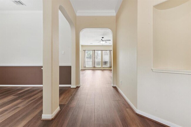 Building Photo - 4123 Stoneburg Dr