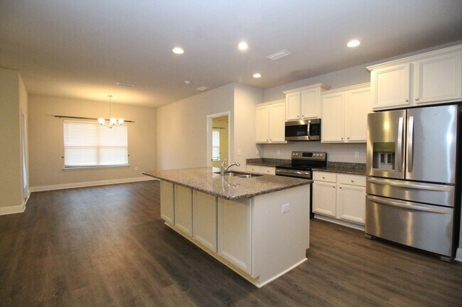 Foto del edificio - Ashley Plantation 3/2 Home with Open Layou...