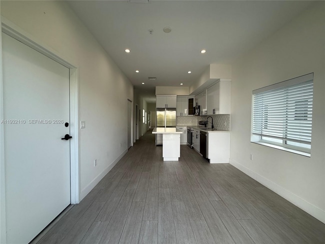 Building Photo - 1786 SW 9th St