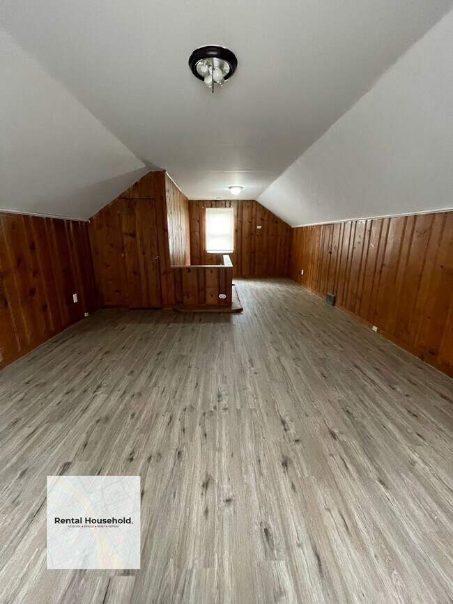 Foto del edificio - 18010 Lesure St