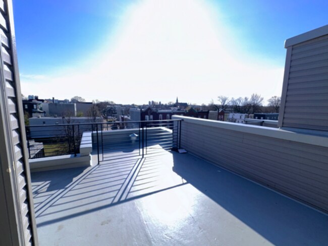 Foto del edificio - 4125 Westminster Ave