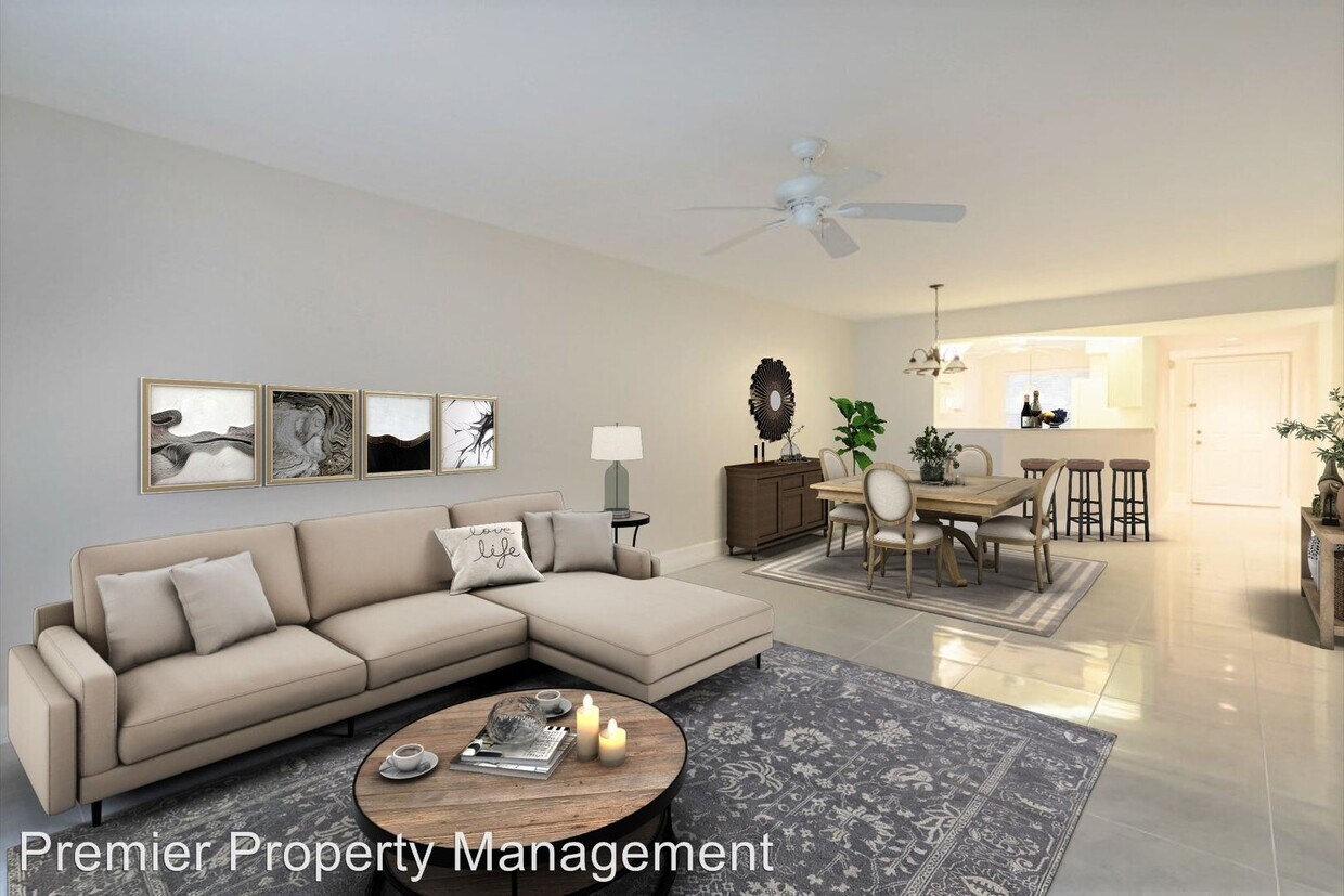 Primary Photo - 320 Horse Creek Dr