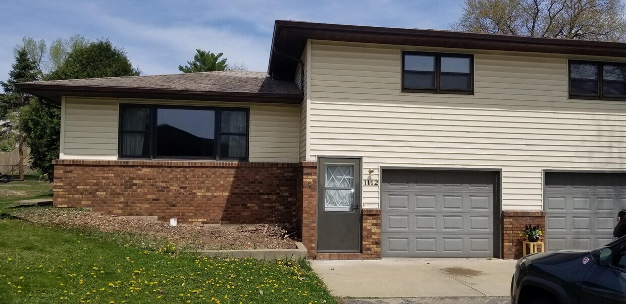 1112 St Anne St, Sparta, WI 54656 Townhome Rentals in Sparta WI