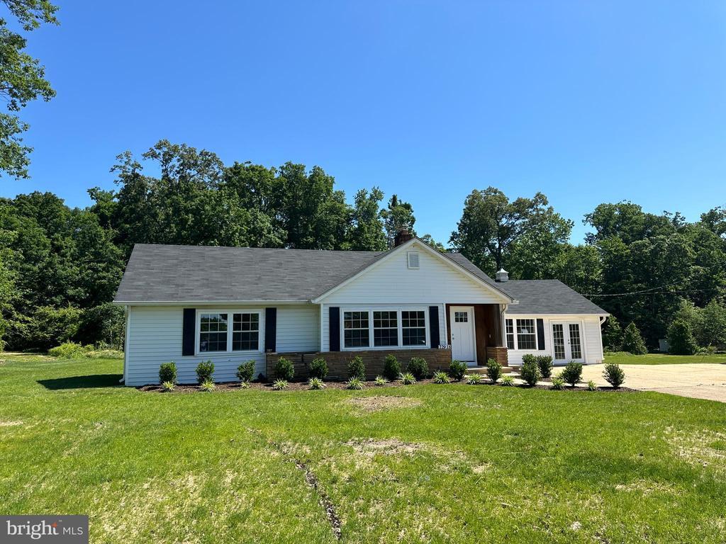Foto principal - 22918 Three Notch Rd