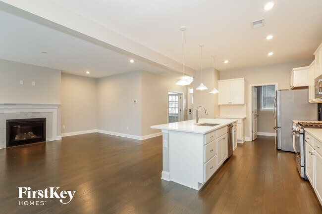 Foto del edificio - 393 Floating Leaf Way