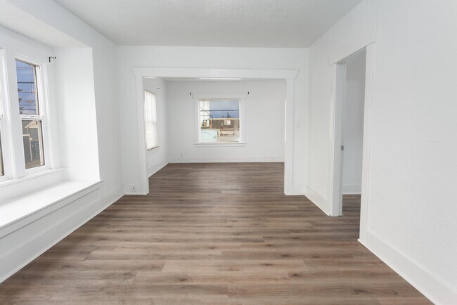 Foto del edificio - 6316 E McKinley Ave