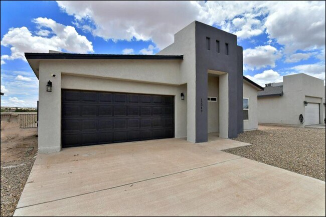 Building Photo - 4 bedroom in Socorro TX 79927