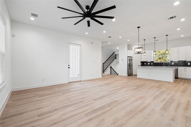 Foto del edificio - 4039 Buck St