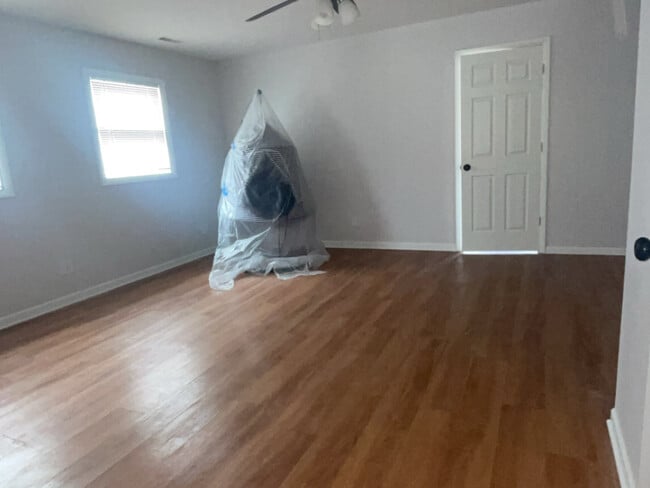 Foto del edificio - 3611 N Sacramento Ave