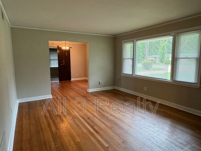 Building Photo - 3561 Prince George Dr