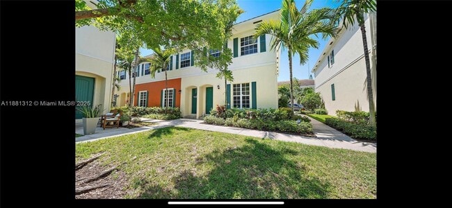 Building Photo - 259 SW 7th Ct