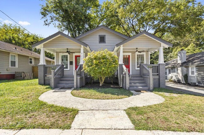 Foto del edificio - 822 Parkwood Ave