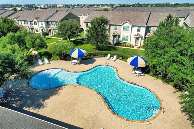 Photo - 6900 Carrington Lane Unit Townhome