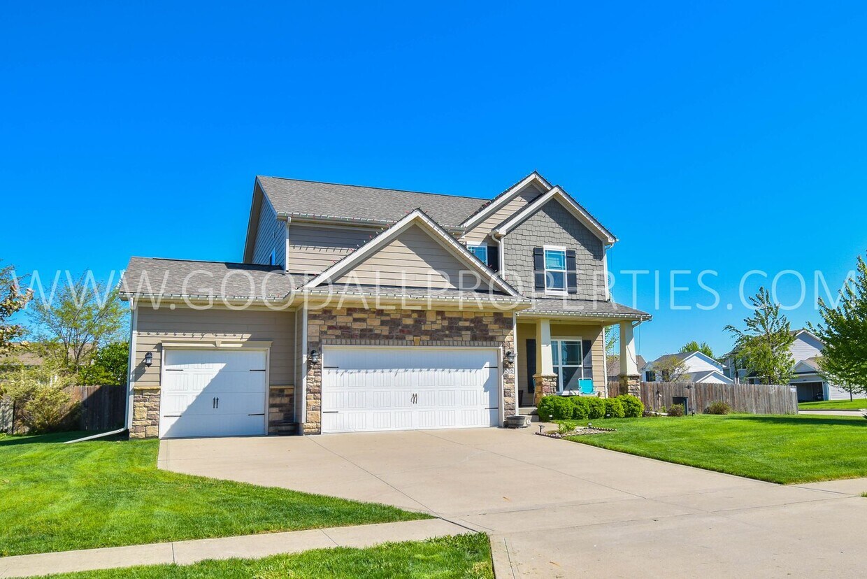 205 SE Telby Ln, Waukee, IA 50263 House Rental in Waukee, IA