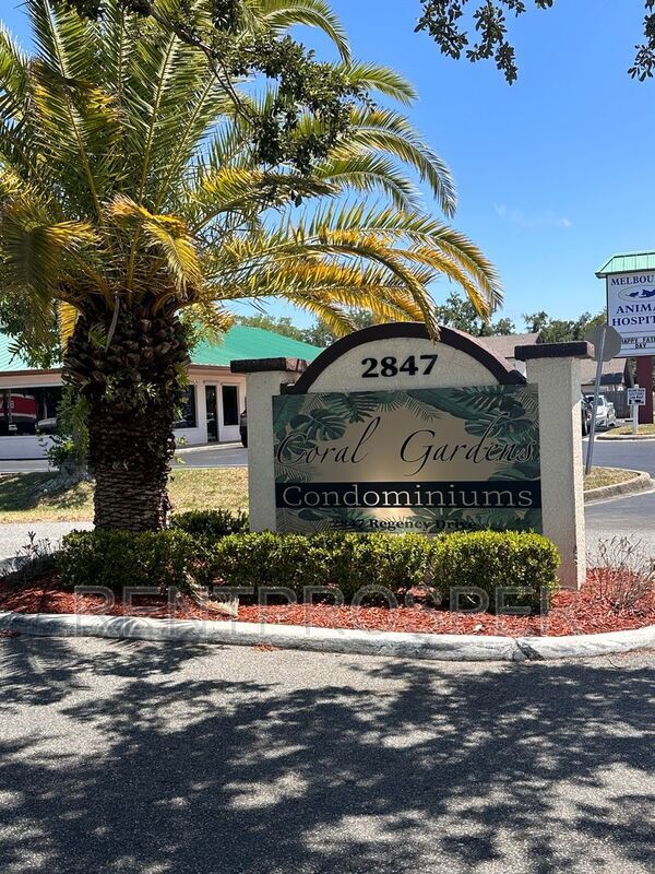 Building Photo - 1044 Mollie Ln