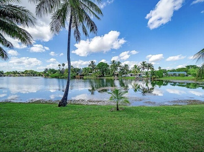 Foto del edificio - 14211 SW 88th St