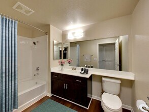 Hawthorn Village photo'