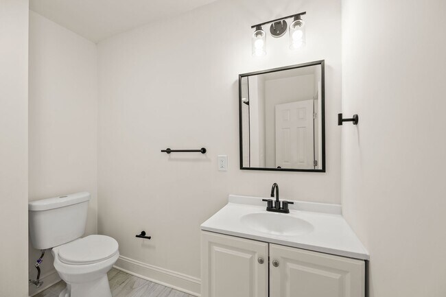 Foto del edificio - 209 N Spring St