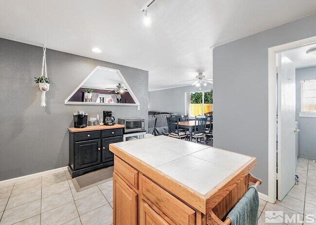 Foto del edificio - Immaculate Sparks Beauty