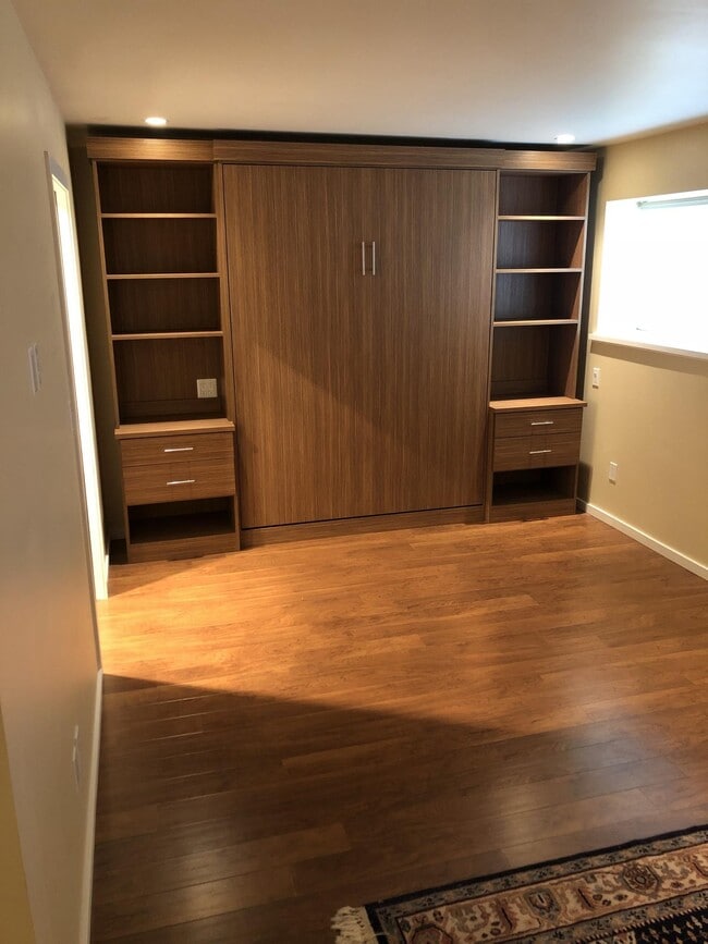 Photo - 5232 Sand Point Way NE (Seattle, WA) Townhome