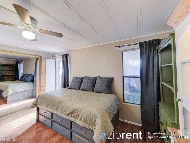 Building Photo - Studio, 1 bath House - 519 W Taylor St, Sa...