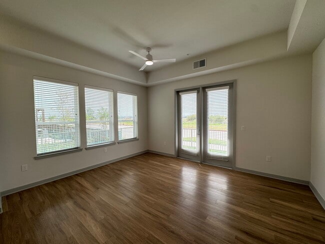 Building Photo - 4700 Texas 114 Apt #2102, Northlake, TX 76262 - 2 BR 2 BA condo