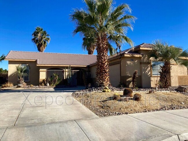 Building Photo - 37800 Hollister Dr