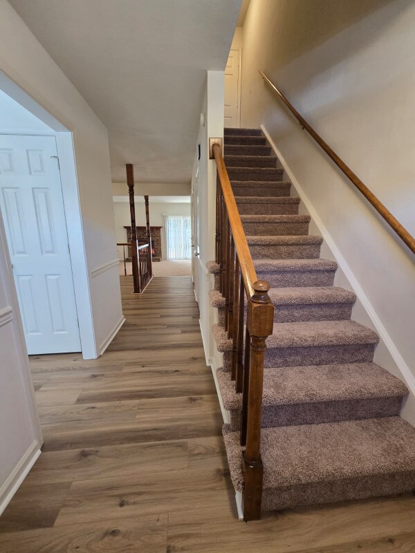 Building Photo - 5529 Old Guard Crescent