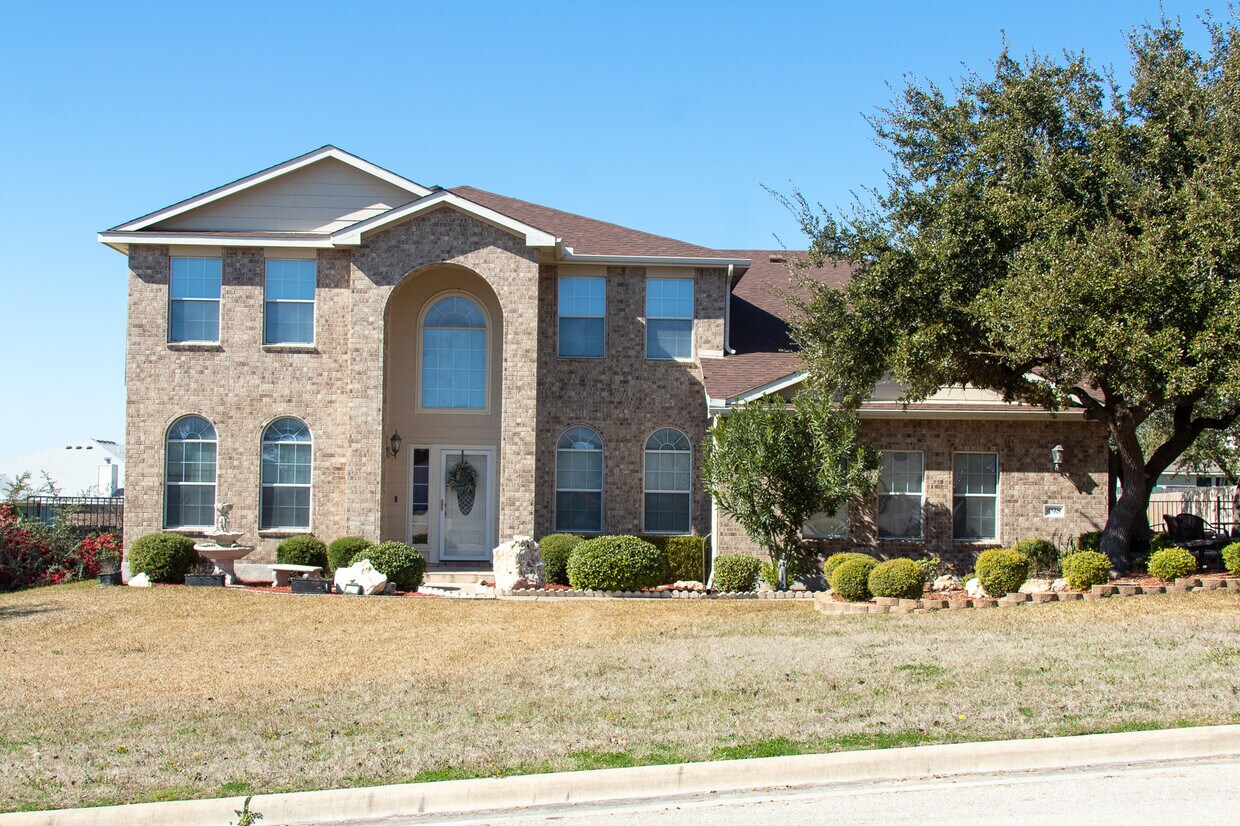 498 Crossland Dr, Killeen, TX 76543 House Rental in Killeen, TX