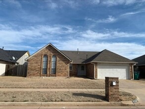 Building Photo - 11324 Cimarron Dr