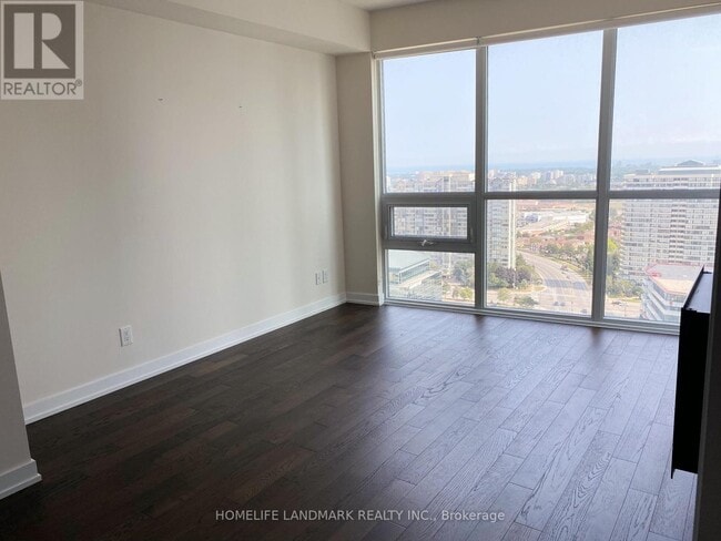 Building Photo - 510 Curran Place