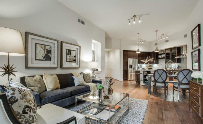 Foto principal - 1 bedroom in Dallas TX 75201